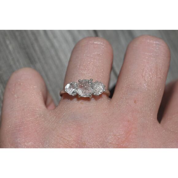 Engagement ring, raw diamond ring, natural stone ring, alternative engagement - Picture 2 of 5